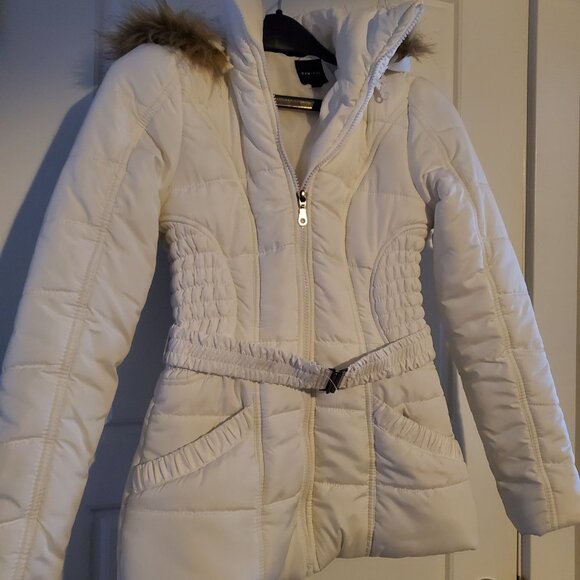 Rampage Jackets & Blazers - Rampage XS White Puffer Coat Removable Faux Fur Trim Hood